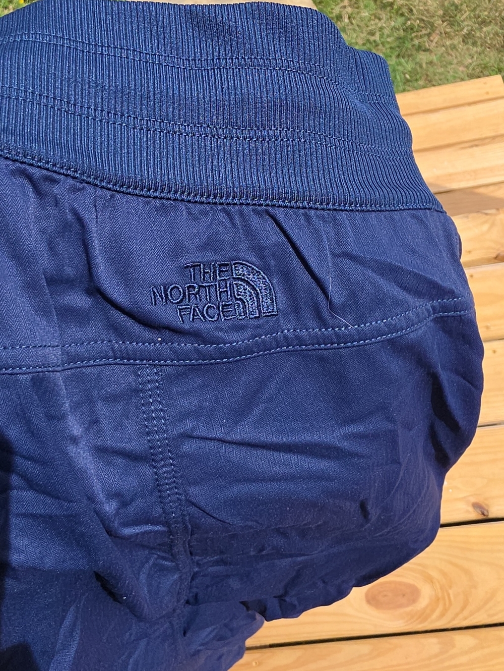 The North Face Women's Aphrodite Arise Wide Leg Pants sz XL draw string waist - Picture 13 of 13